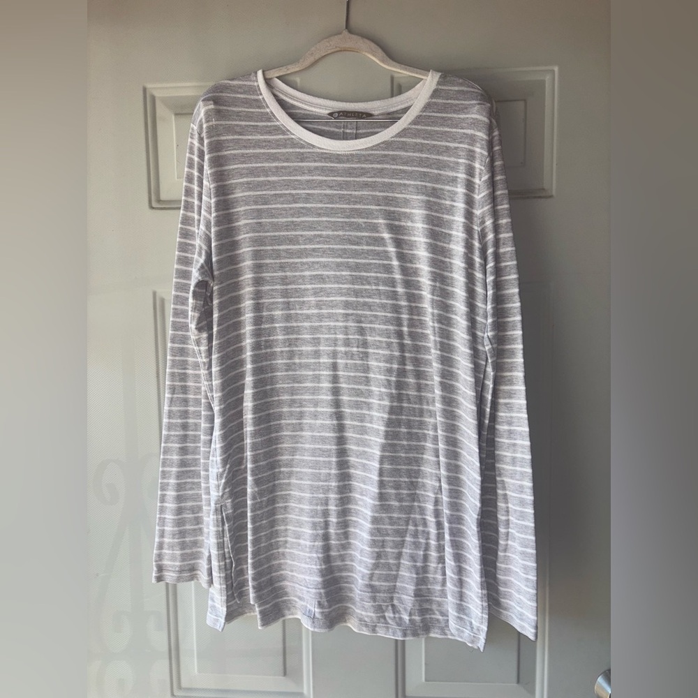 Athleta gray/white striped long sleeve top size L